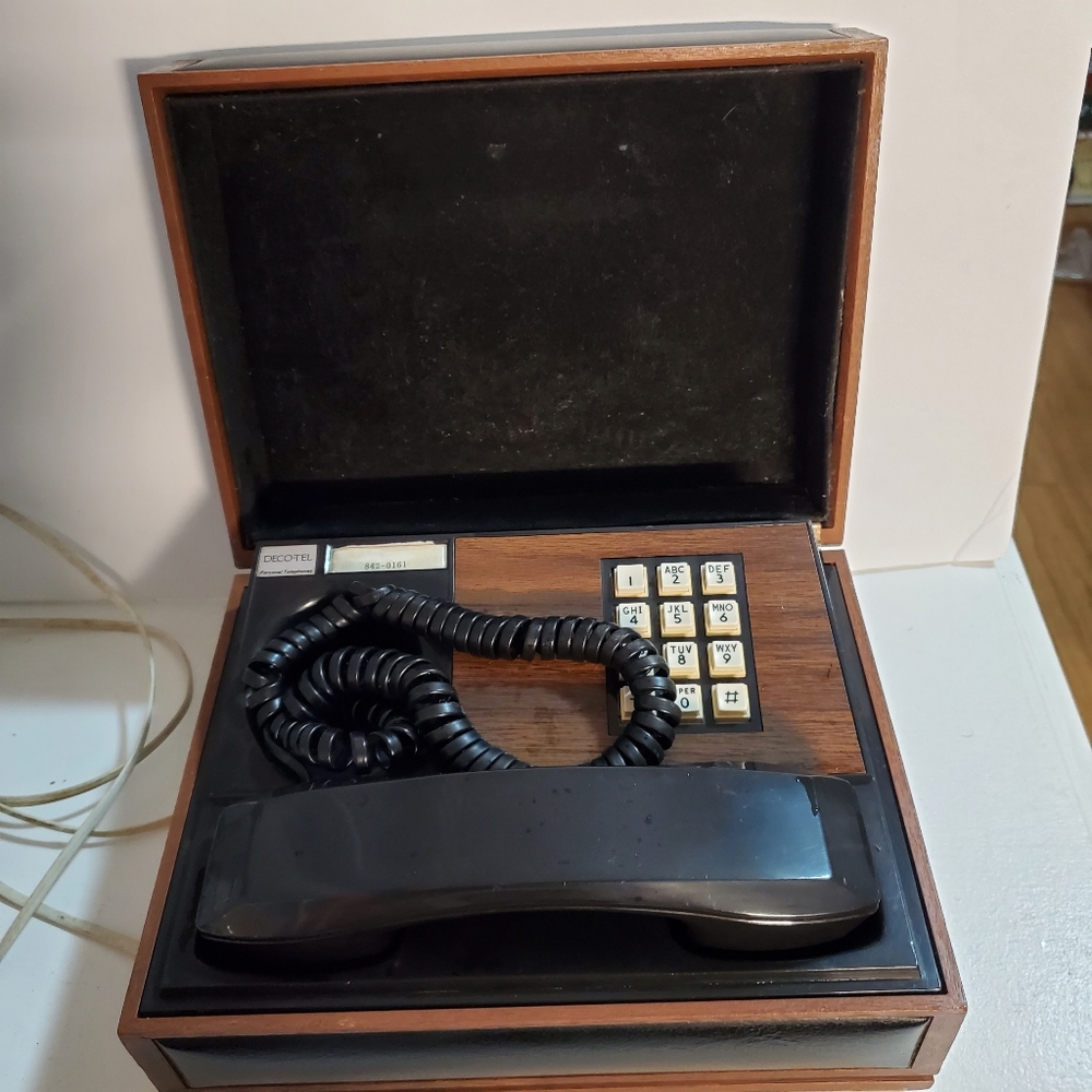 VINTAGE Deco-Tel Executive Box Telephone, Black and Faux Wood